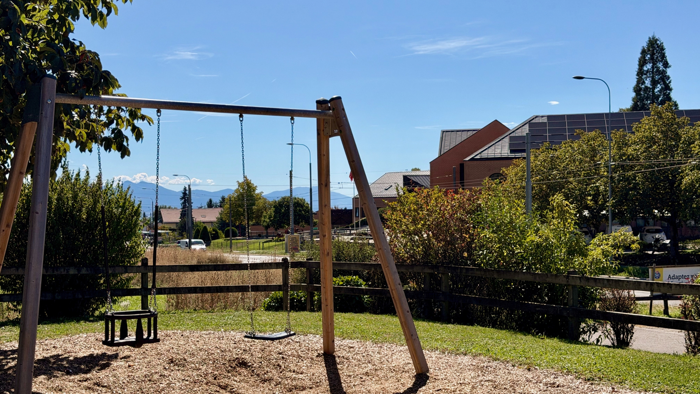 Aire de jeux, Le Mont-sur-Lausanne